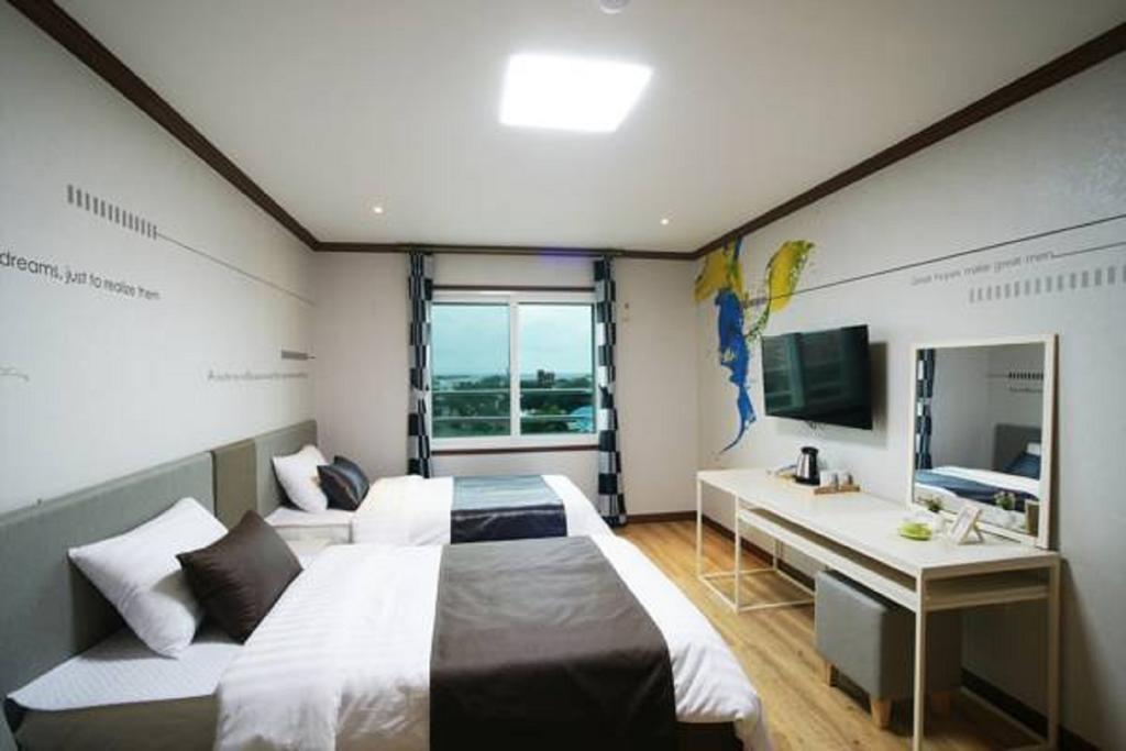 Seongsan Aqua Beach Hotel Seogwipo Oda fotoğraf
