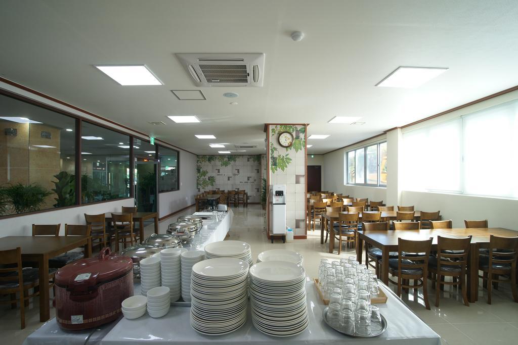 Seongsan Aqua Beach Hotel Seogwipo Dış mekan fotoğraf