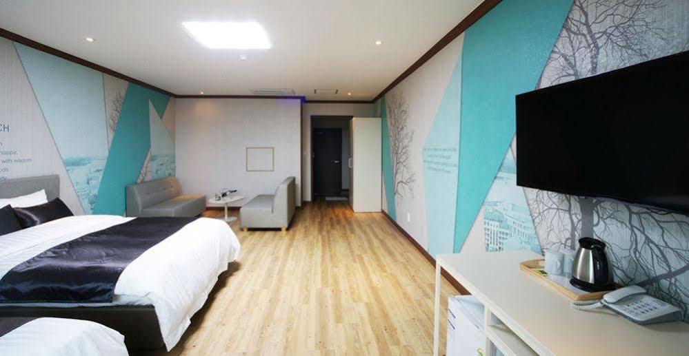 Seongsan Aqua Beach Hotel Seogwipo Dış mekan fotoğraf