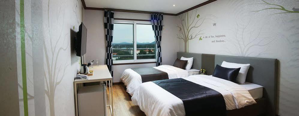 Seongsan Aqua Beach Hotel Seogwipo Dış mekan fotoğraf
