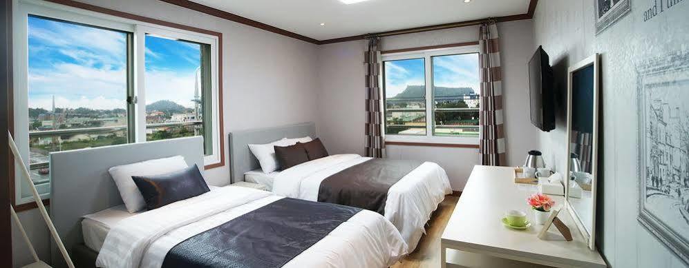 Seongsan Aqua Beach Hotel Seogwipo Dış mekan fotoğraf