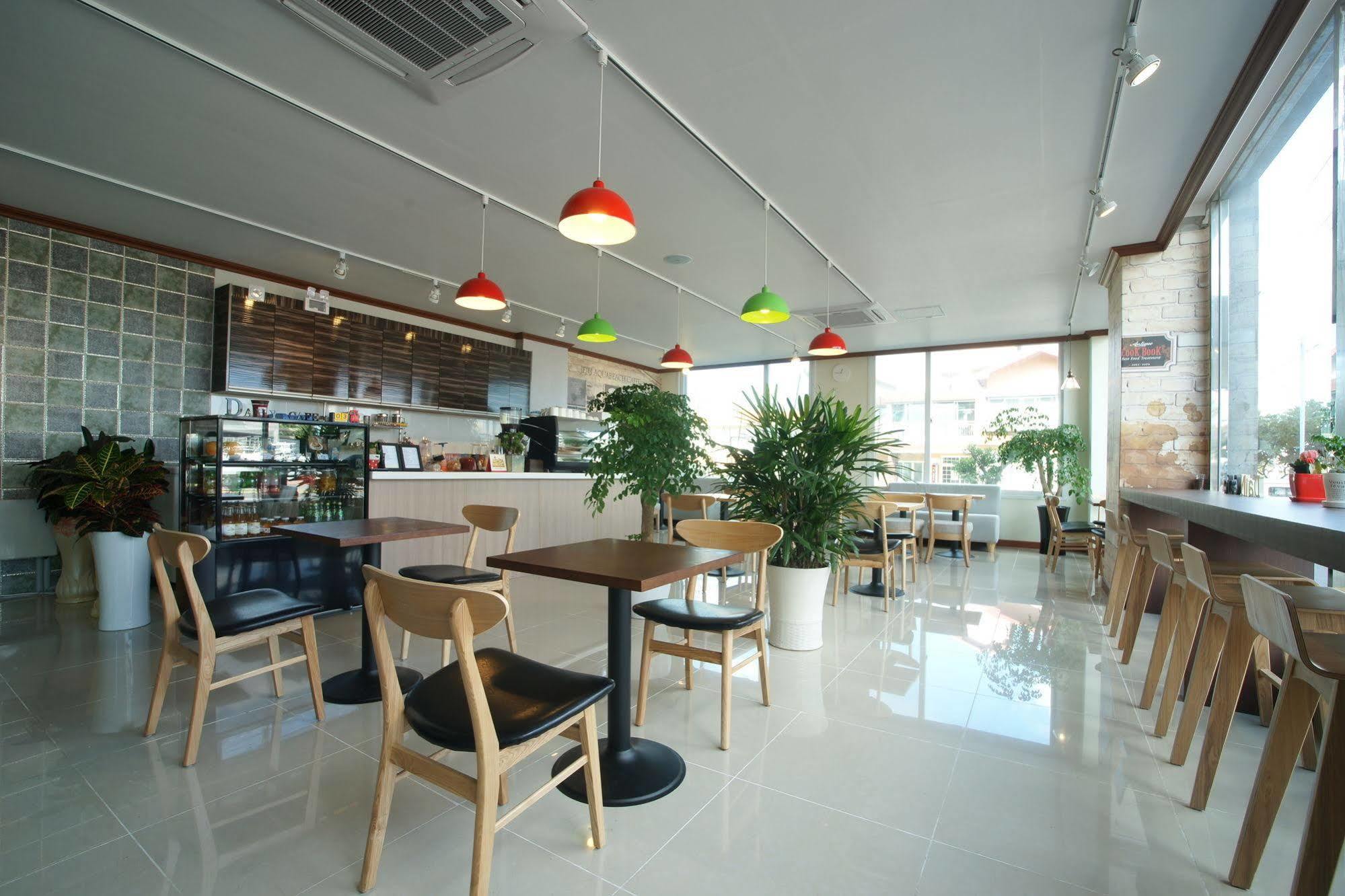 Seongsan Aqua Beach Hotel Seogwipo Dış mekan fotoğraf