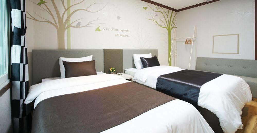 Seongsan Aqua Beach Hotel Seogwipo Dış mekan fotoğraf