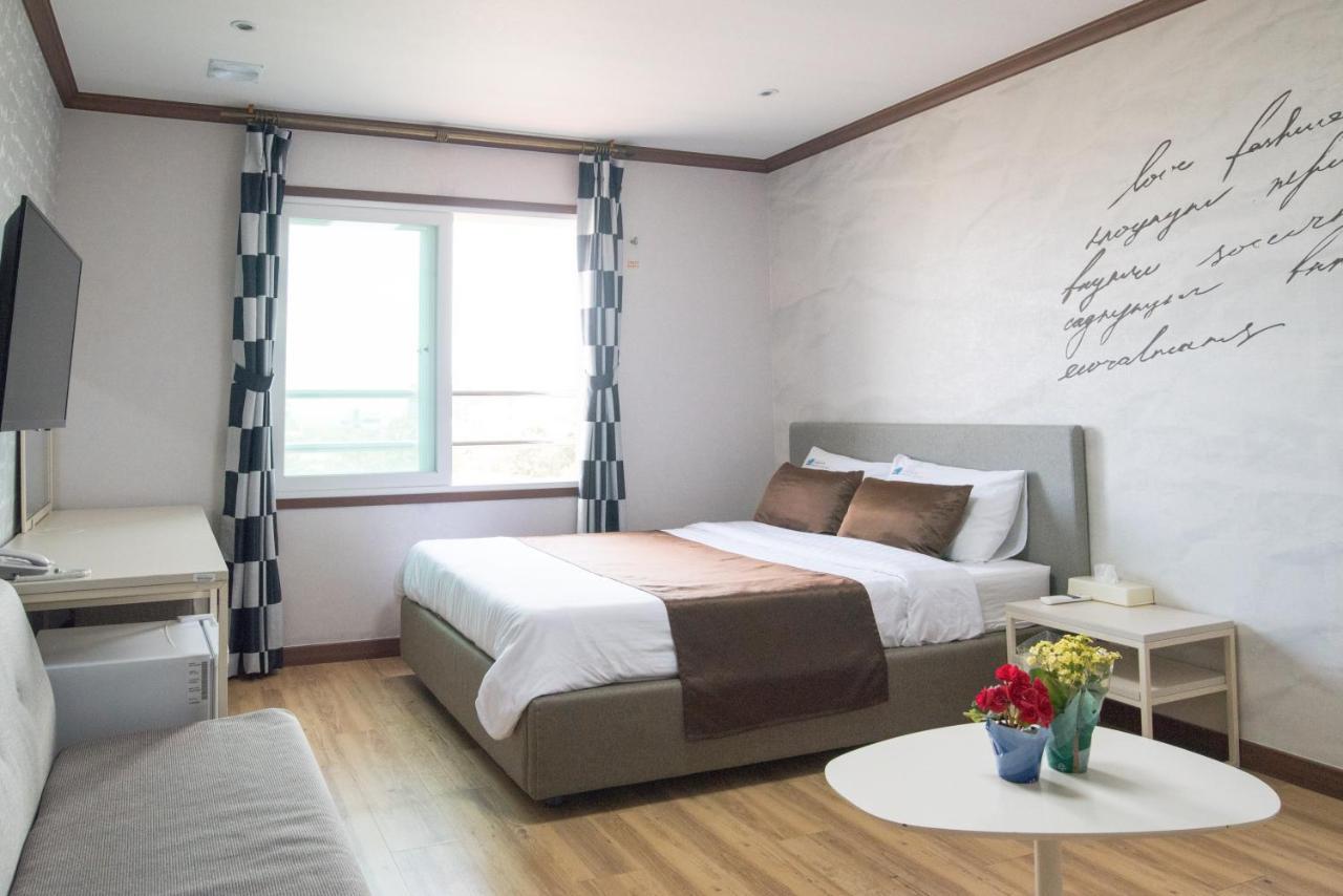 Seongsan Aqua Beach Hotel Seogwipo Dış mekan fotoğraf